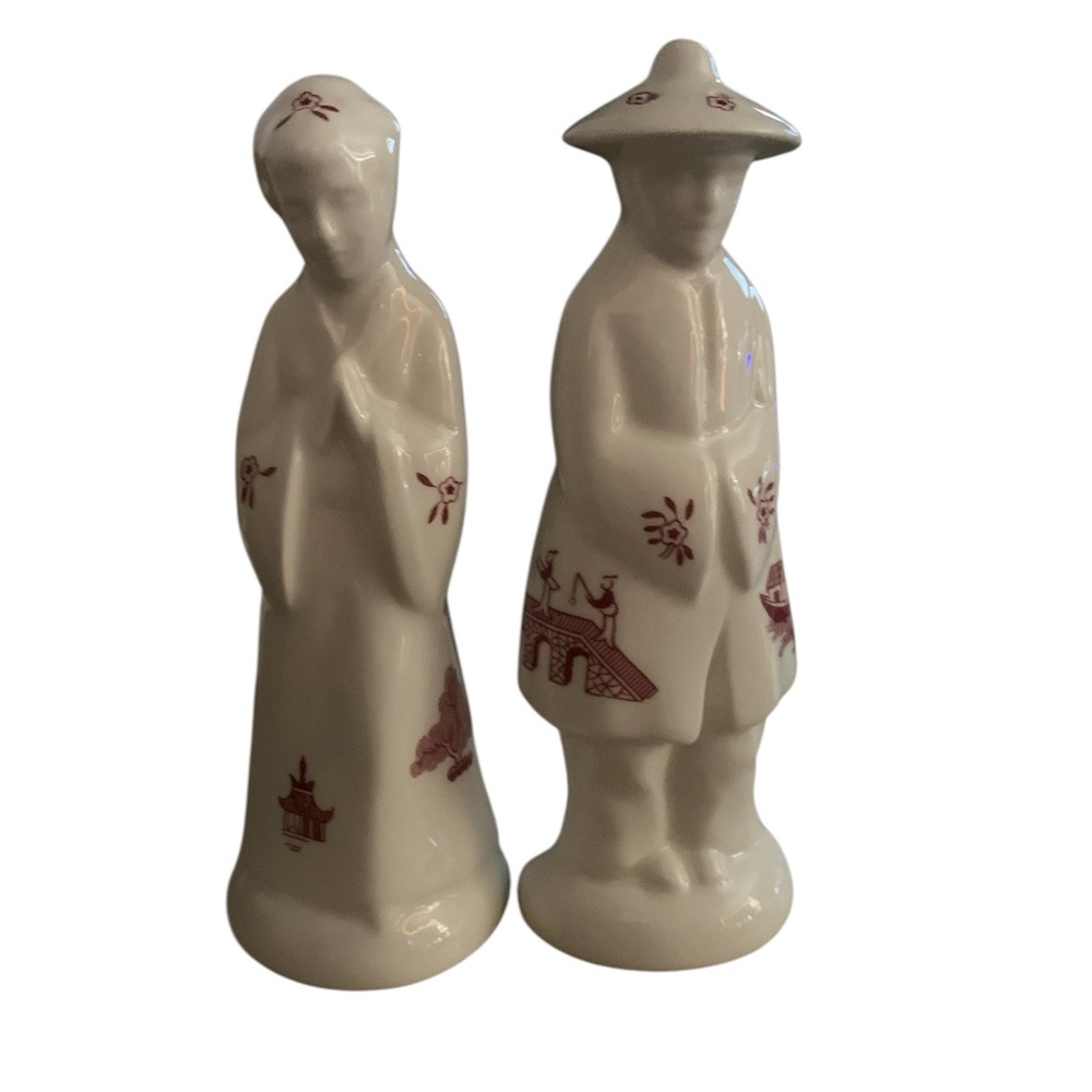 Churchill Willow Rosa Red Figural Asian Man Woman Salt & Pepper Set W/ Stoppers